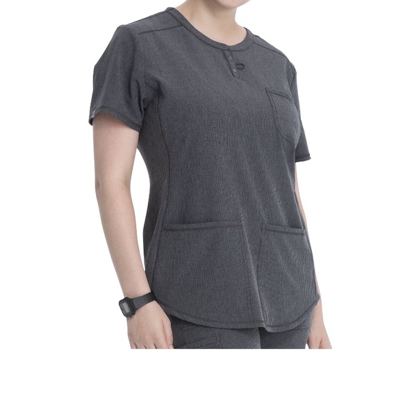 S or XS NWT Scrubstar Women's Supreme Stretch
Antimicrobial Heather V-Neck
Scrub - Picture 6 of 10